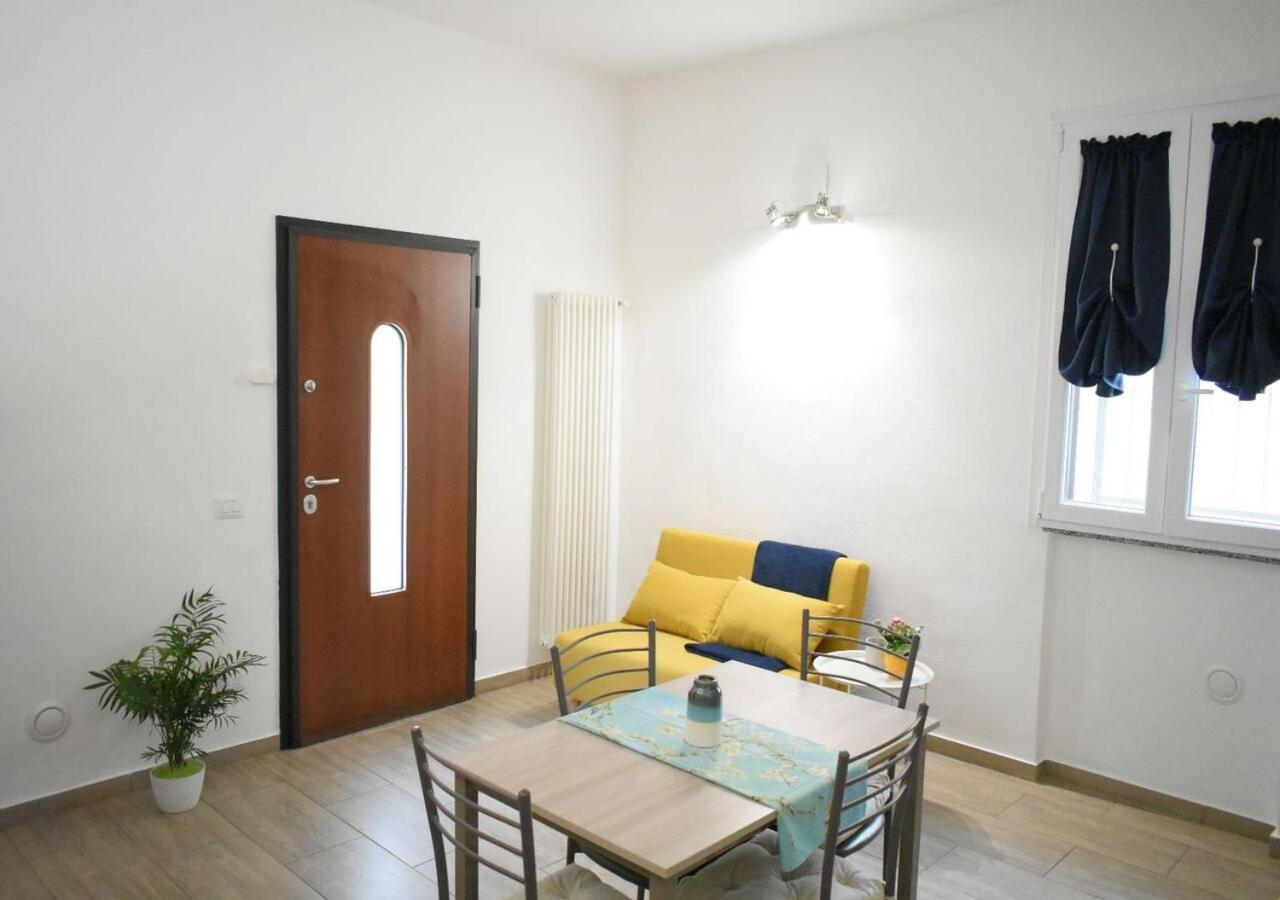 Casa Peschiera-Linate-Milano Lägenhet Peschiera Borromeo Exteriör bild